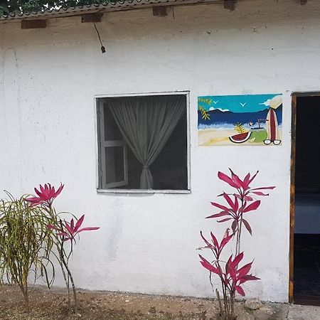 Montanita Garden Hostal Exterior photo