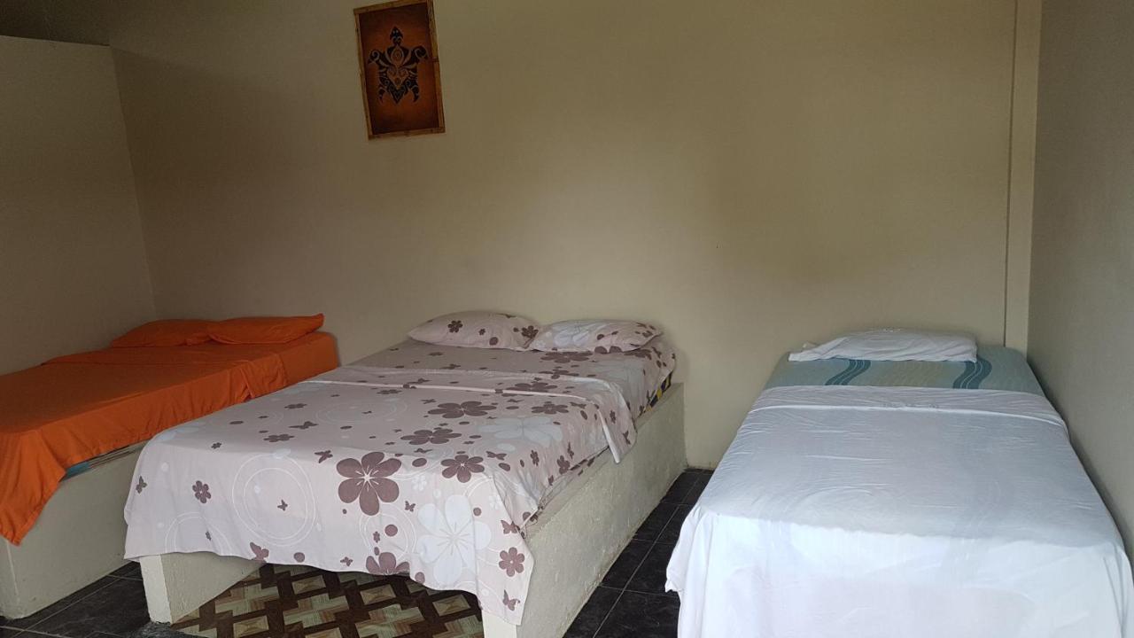 Montanita Garden Hostal Exterior photo