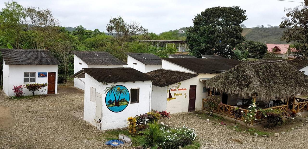 Montanita Garden Hostal Exterior photo