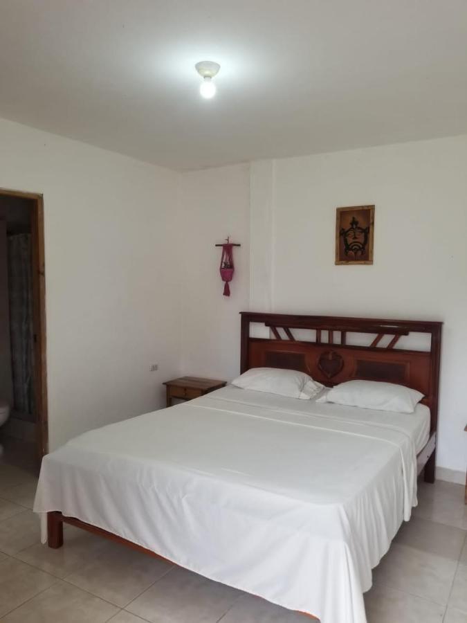Montanita Garden Hostal Exterior photo