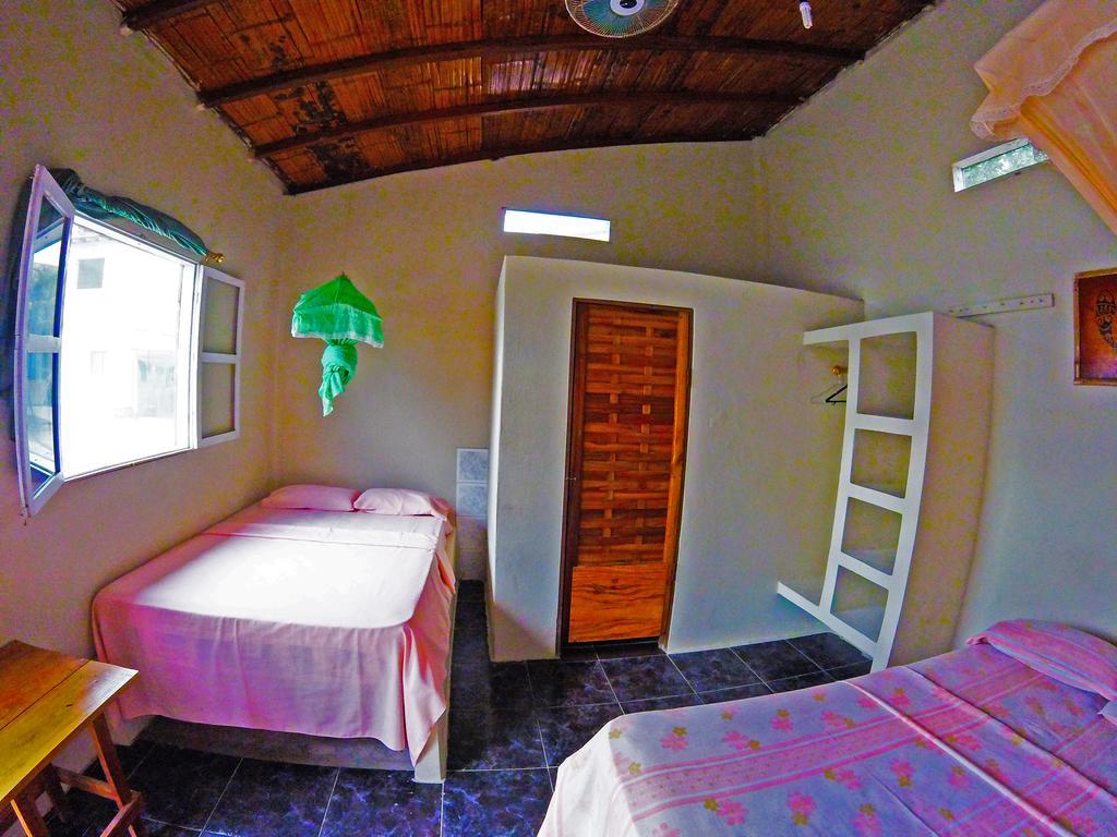 Montanita Garden Hostal Exterior photo